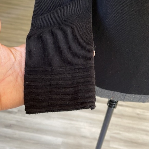 Cyrus Black Mink Ball Cowl Neck Sweater Size Large - Picture 4 of 5